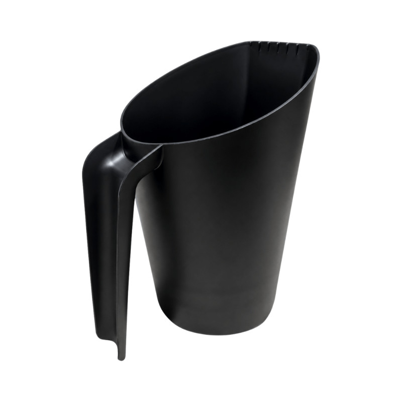 Pelle à granulés plastique noire 1L